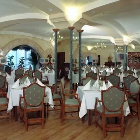 President Hotel