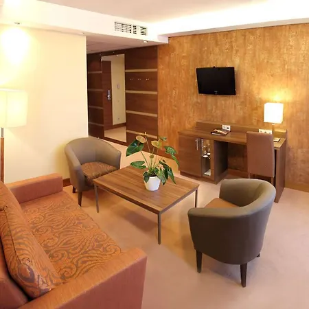President Hotel